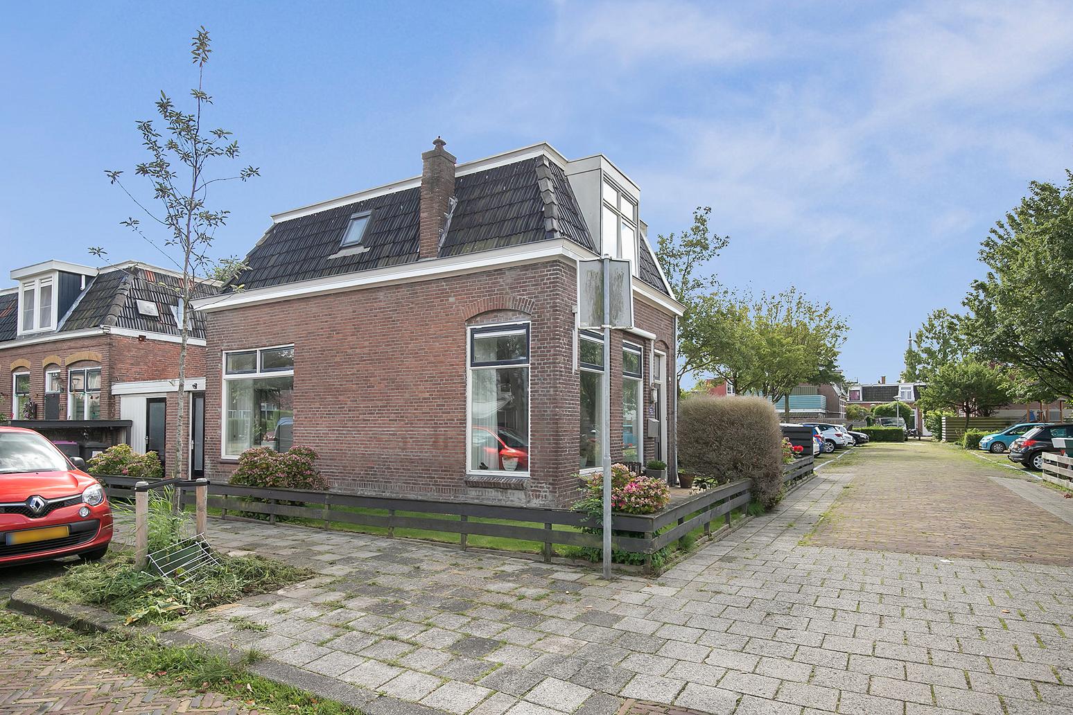 Anjelierstraat 22 in Leeuwarden